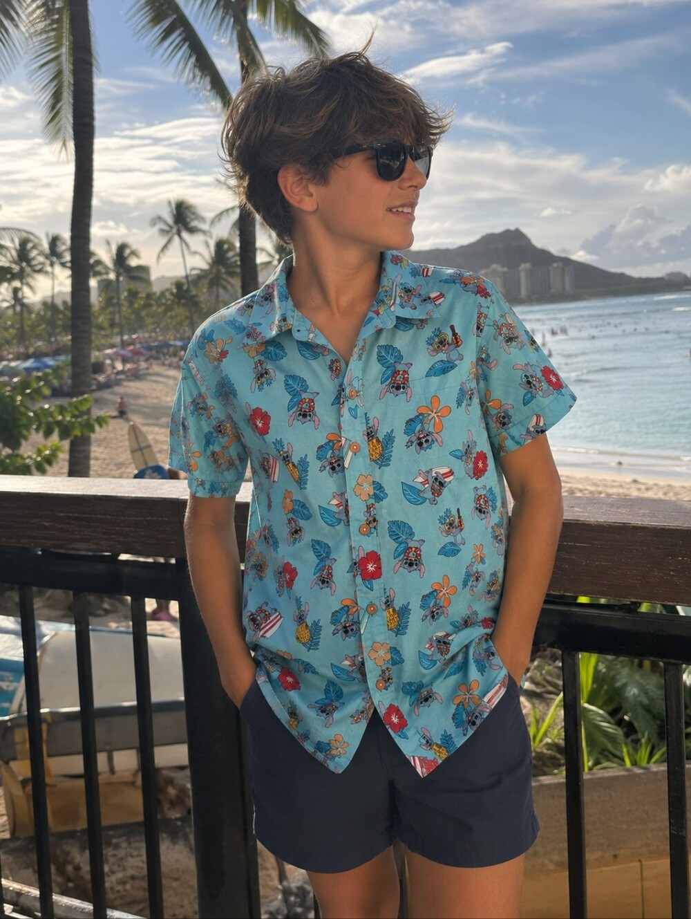Disney Lilo & Stitch Hawaiian button-front shirt Bright aqua tropical XL 14/16